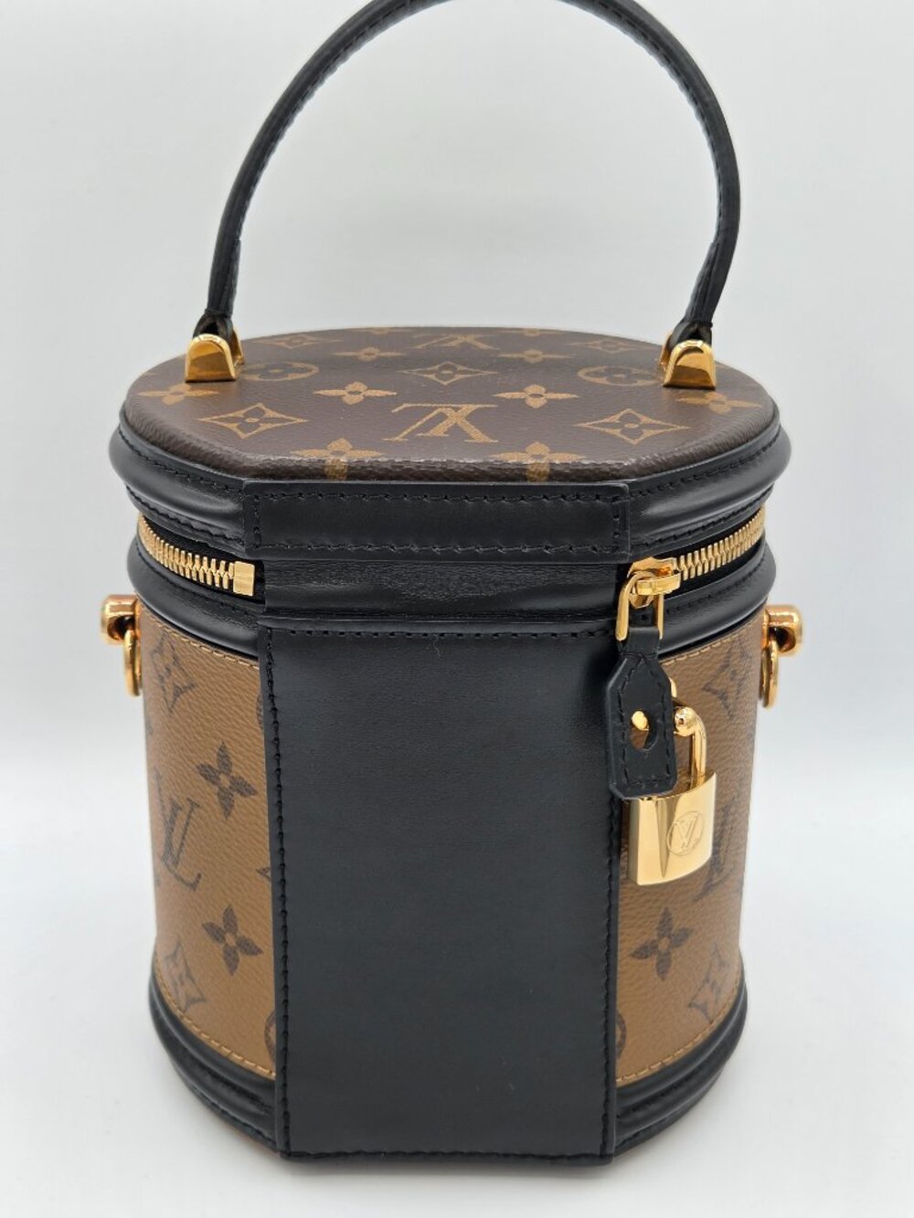 Louis Vuitton Reverse Monogram Cannes Vanity Bag – Reverse Monogram Canvas - Picture 4 of 14